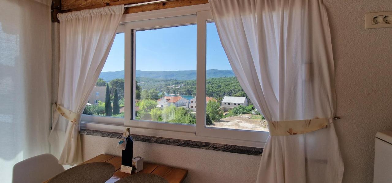 Apartmani Dutkovic ヴルボスカ エクステリア 写真