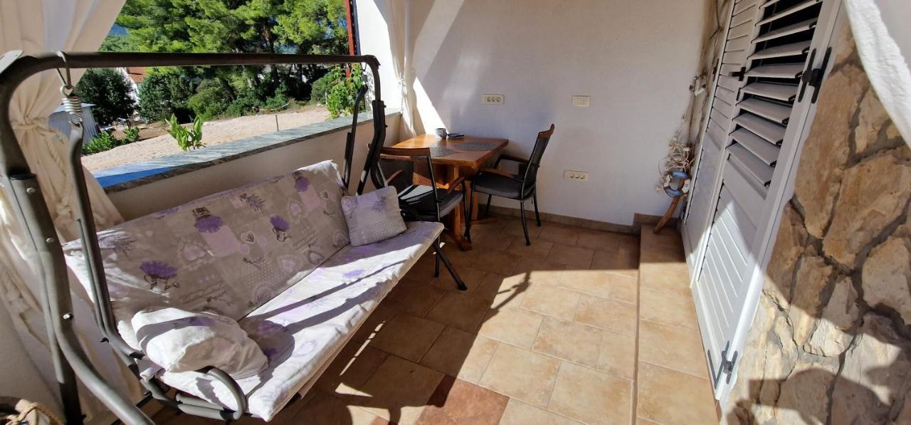 Apartmani Dutkovic ヴルボスカ エクステリア 写真