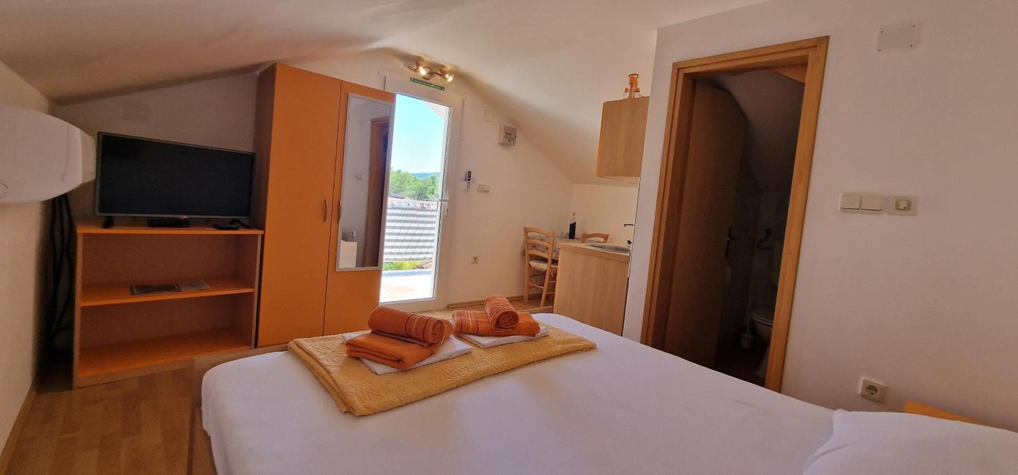 Apartmani Dutkovic ヴルボスカ エクステリア 写真
